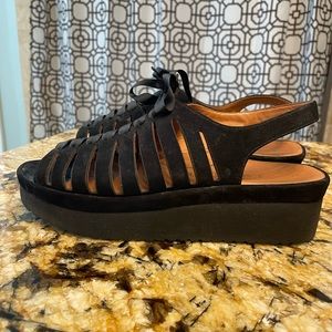 L’Amour Des Pieds Amarli Sandal Size 7